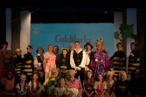 cast stage photo